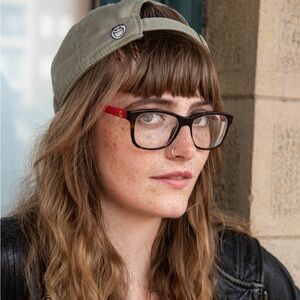 Meet your Posher, Betsy k.